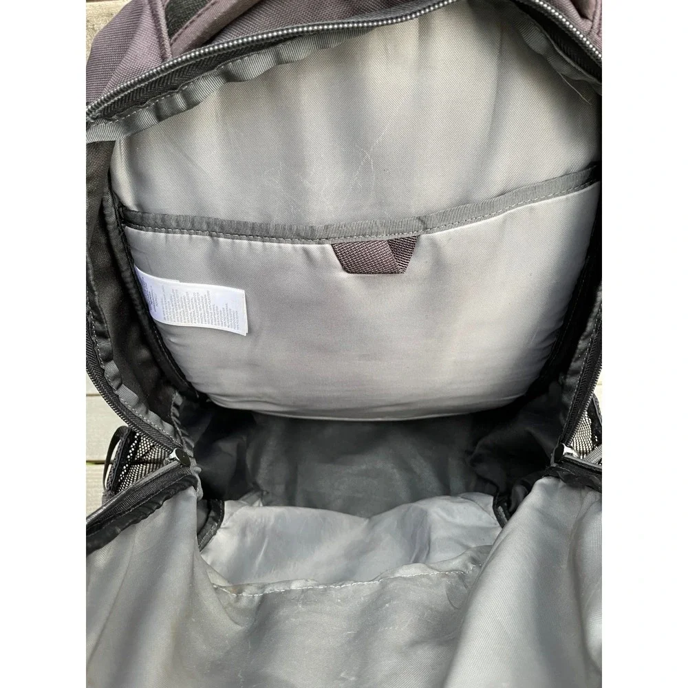 The North Face Jester Backpack Black Daypack NF0A3VXF Hiking School Bag